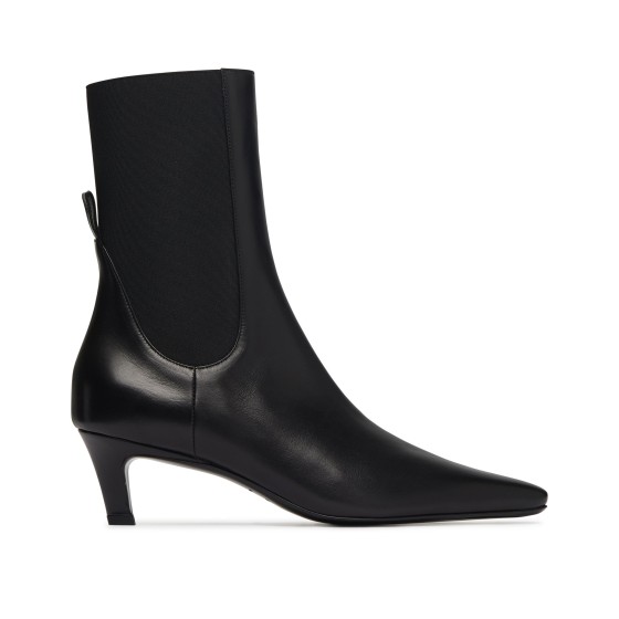 Chelsea boots in leather - Black
